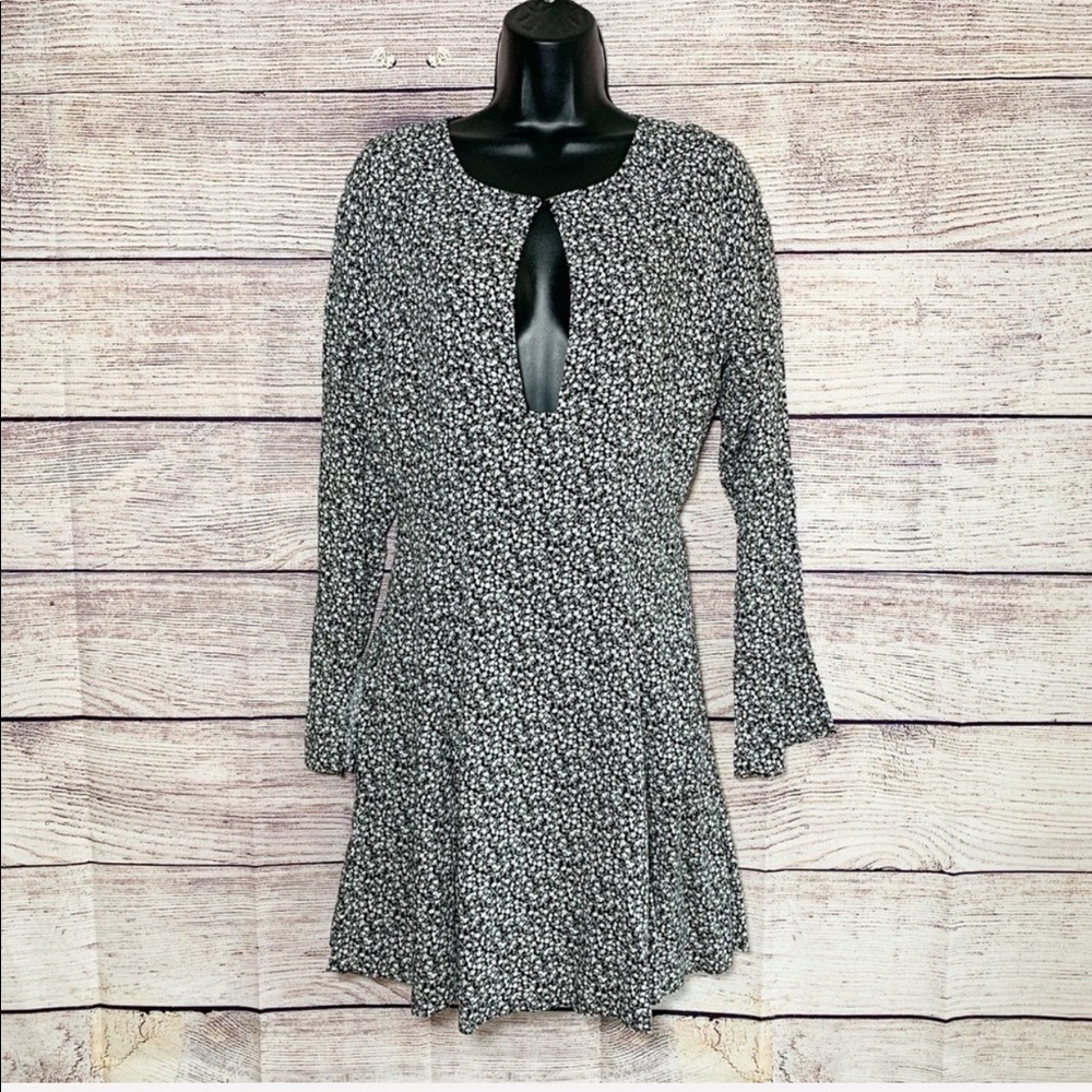 Gianni Bini long sleeve keyhole floral fit & flare mini dress w/ bell sleeves